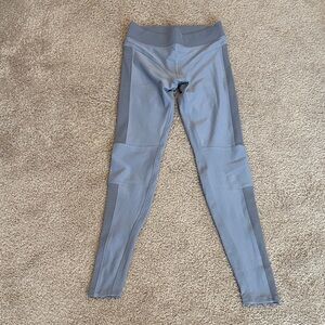 Alo Alosoft High-Waisted Head Start Legging